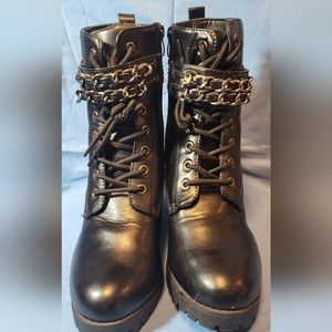 Olivia & Kate Women's Black designer boots Size 9